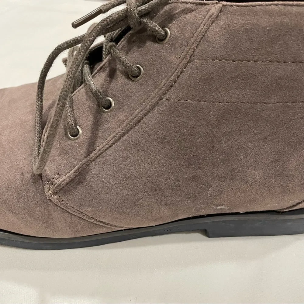 Mens Brown Suede‎ Boots